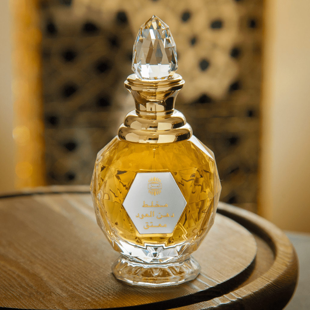 Mukhallat Dahn Al Oudh Moattaq EDP - 60 ML ( 2.0 oz) by Ajmal - Intense oud