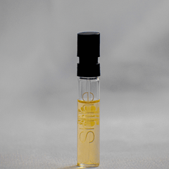 1 Shine EDP Sample for Women - 1ML (0.05 oz) by Ajmal - Intense oud