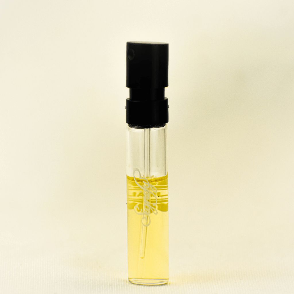 1 Signify EDP Sample for Women - 1ML (0.05 oz) by Ajmal - Intense oud