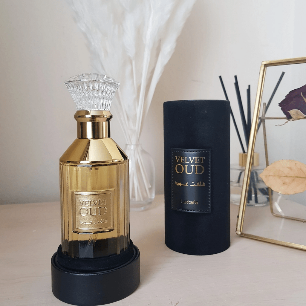 Velvet Oud EDP - 100ML (3.4 oz) by Lattafa - Intense oud