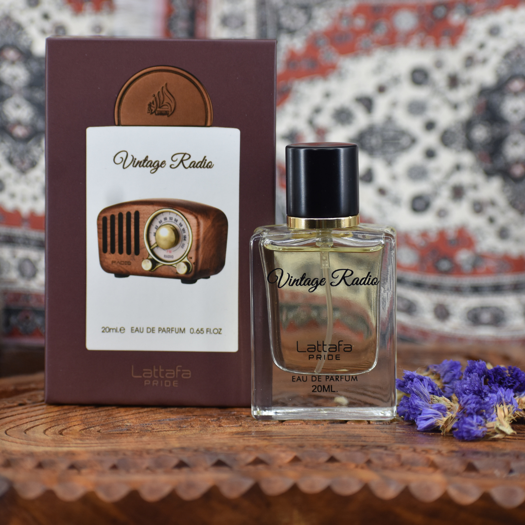 Vintage Radio EDP 20Ml (0.6oZ) By Lattafa Pride – Intense Oud Vintage Radio EDP 20Ml (0.6oZ) By Lattafa Pride – Intense Oud
